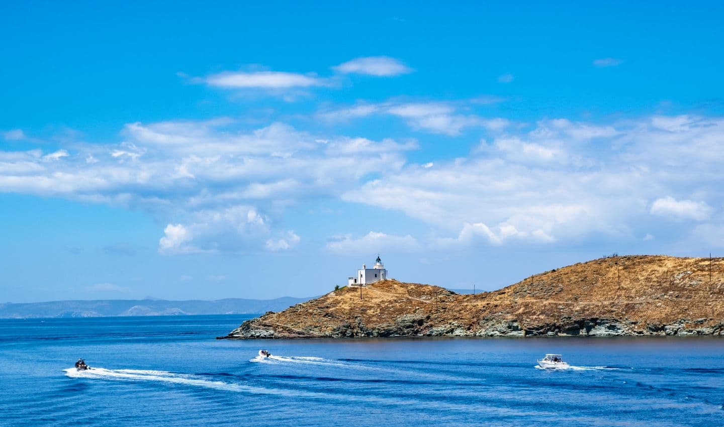 TZIA & MAKRONISOS-01.jpg