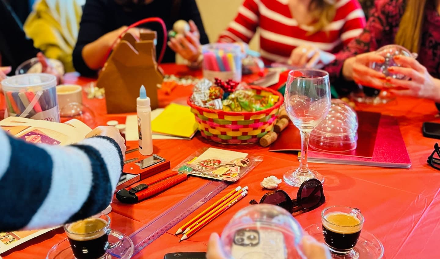 CRAFTED WITH LOVE_SANTAS WORKSHOP-02-min.jpg