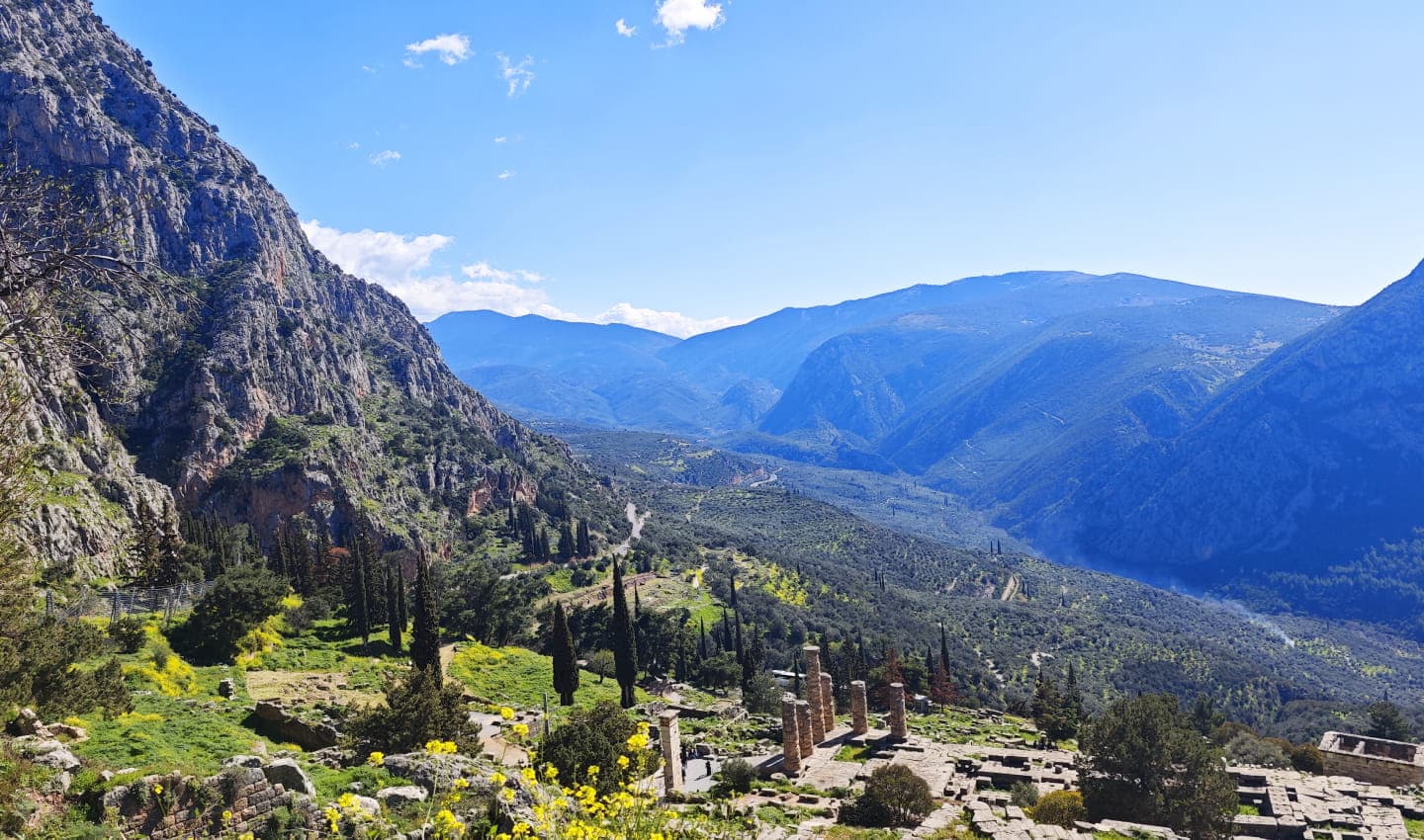 DELPHI_PYTHIAS ORACLE-01.jpg